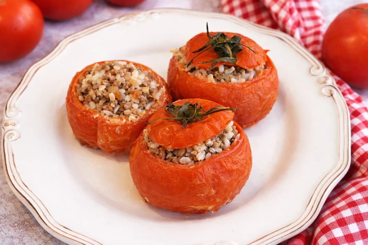 Kıymalı Domates Dolması